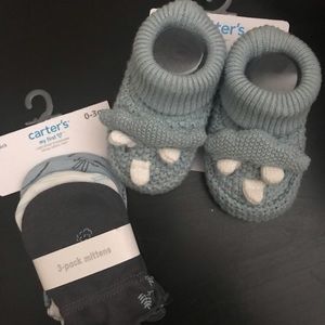 Carter’s mittens & booties
